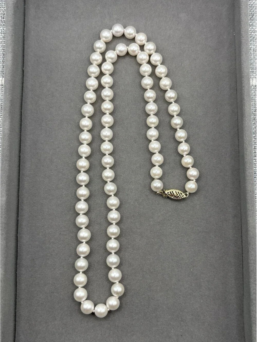 14K Gold Clasp FIC Fresh Water Pearl Necklace Knotted Strand Classic White